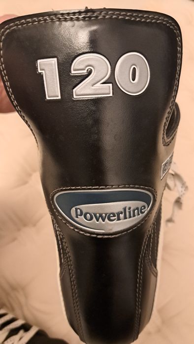 Patine de hochei CCM