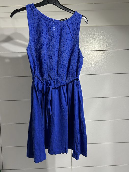 Rochie albastră Primark cu broderie spartă - Mărimea 40 - 50% Bumbac