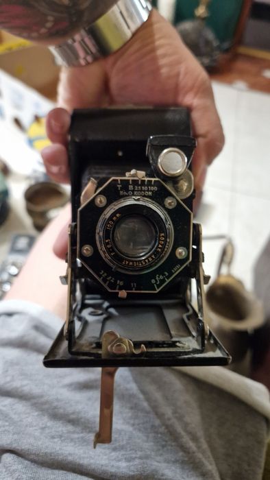 Стари ретро фотоапарати