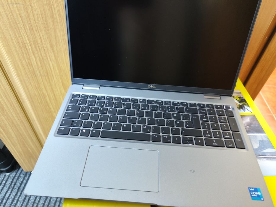 Vand Dell Latitude 5320 i5 gen 11, 16gb ram , nvme