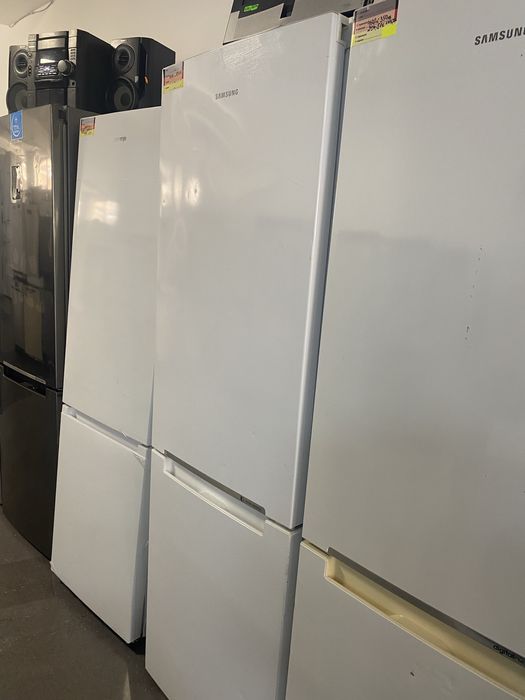 Хладилник с фризер SAMSUNG А++ No Frost