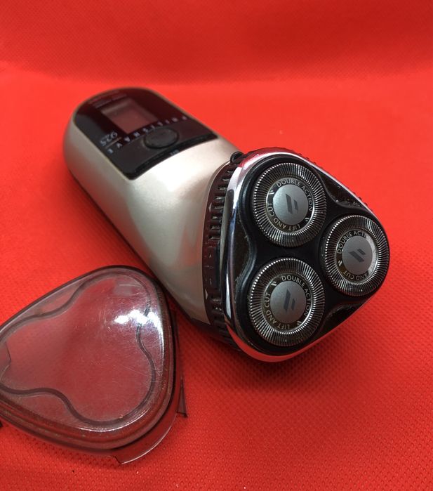 Машинка для бритья Philips. Бритва. Оригинал.