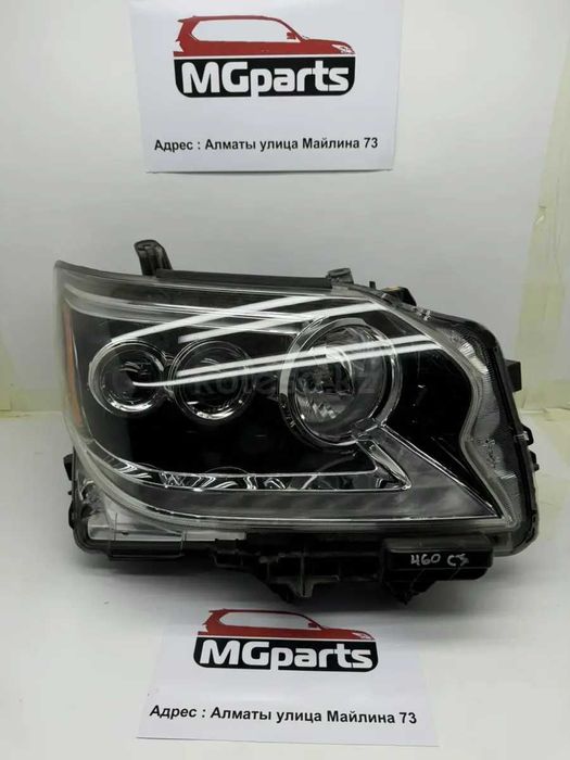 Фара б/у оригинал от Lexus GX-460 14г