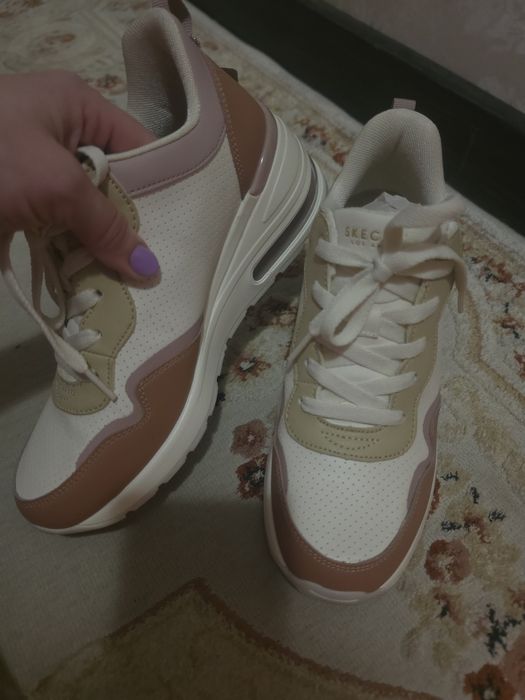 Кроссовки Skechers 38