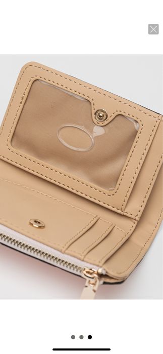 Дамски портфейл Guess