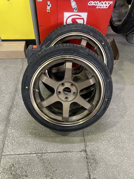 Комплект дисков R18+резина 225/40/R18