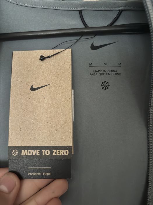 Nike Суитчър с качулка (M)