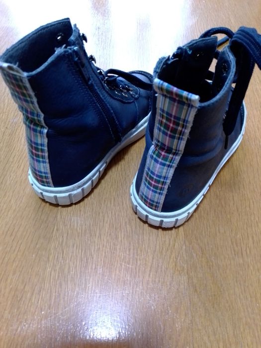 Vând ghete de copii - nr. 29