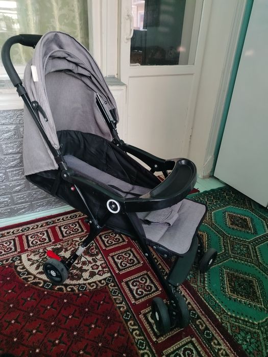 Каляска б/у в хорошем состаянии