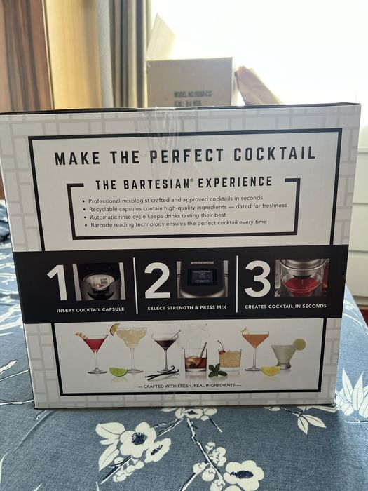 Cocktail maker bartesian