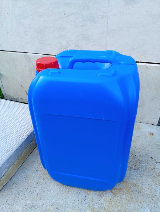 Бидони и туби ..