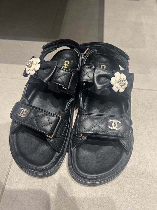 Сандали Chanel..
