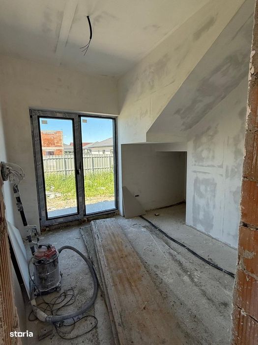 Casa single - Tarlungeni - Izvor - 222.000 EURO