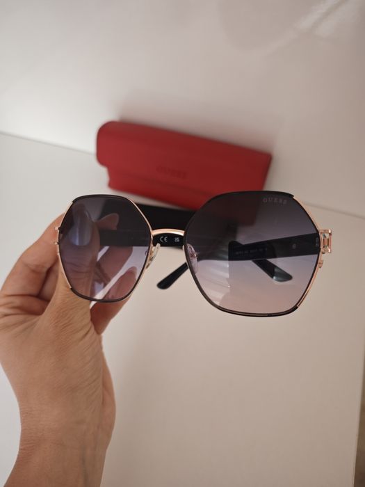 Слънчеви очила guess