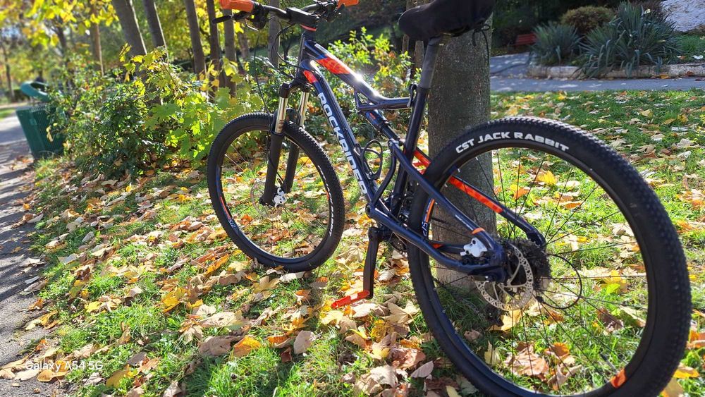 Rockrider 540 S – cadru L, retrofit cu pedale și mansoane ,impecabila.