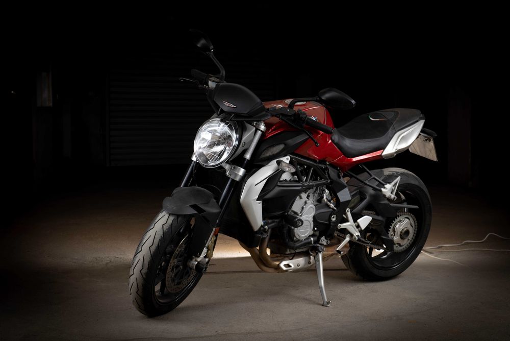 MV Agusta Brutale 800
