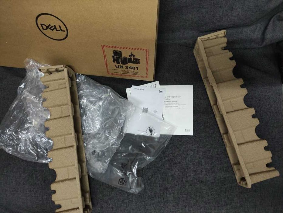Коробки для ноутбуков DELL
