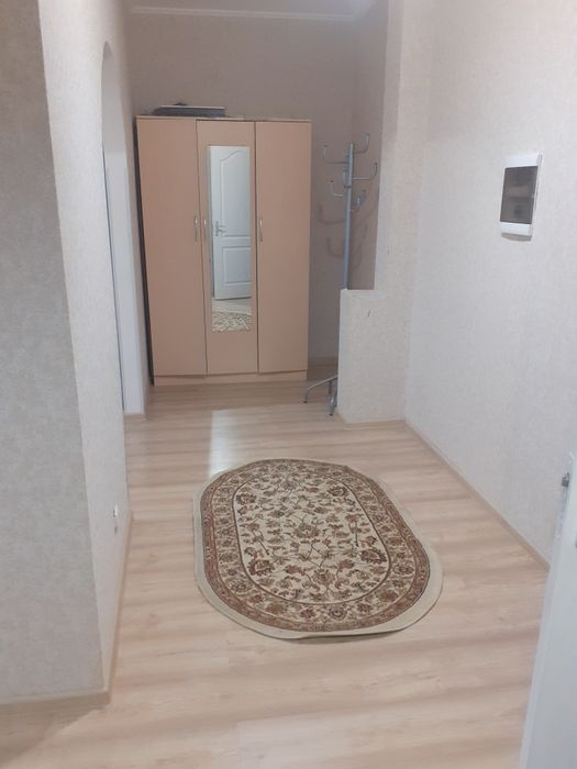 Посуточно Квартира район Евразия