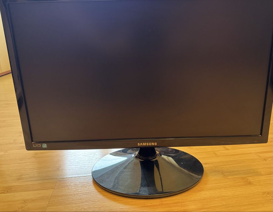 Monitor Samsung 1080p 21,5 Inch