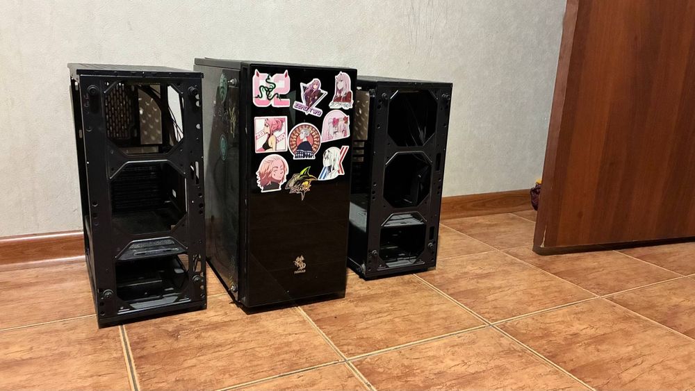 Корпуса, игровые, офисные