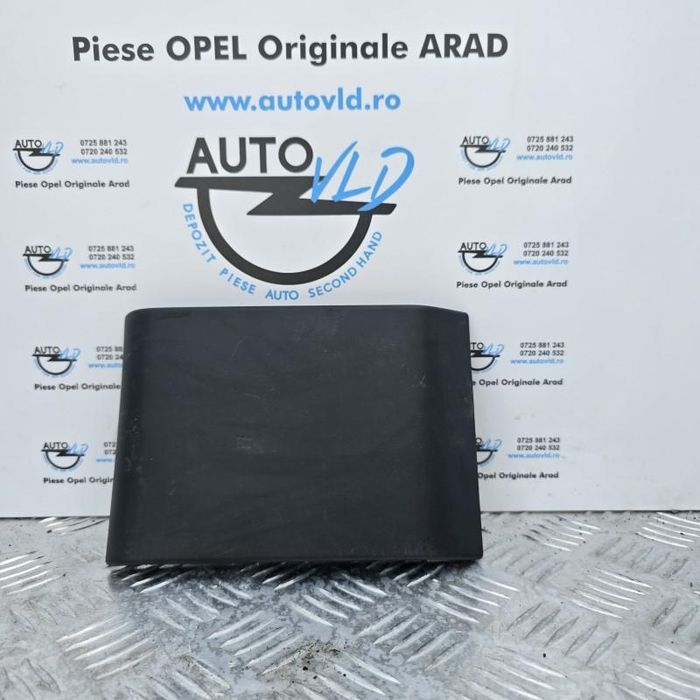 Bandou lateral dreapta Nissan NV400