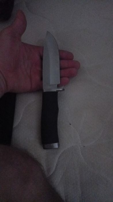 Продам хороший нож