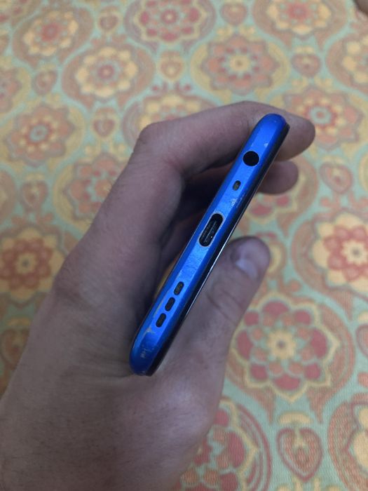 Продам Oppo A53 в хорошем состоянии