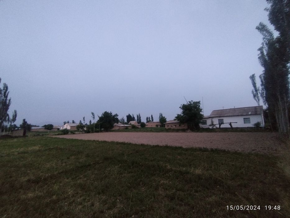 Yer sotiladi 22 sotq 19$ming kelshamiz