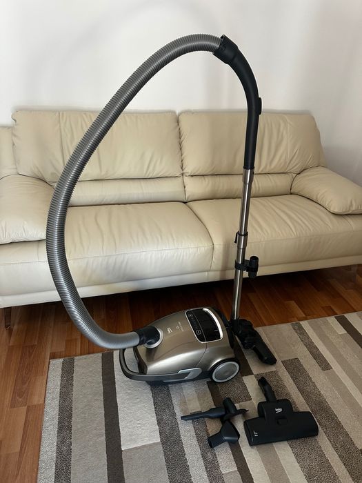 Aspirator Beko VCC6480T