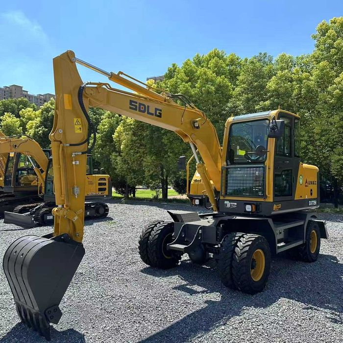 Сотувда тайор! Экскаватор Мини SDLG EA775F