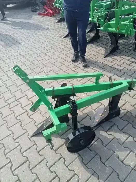 Plug pentru tractoraș cu 2 cormane