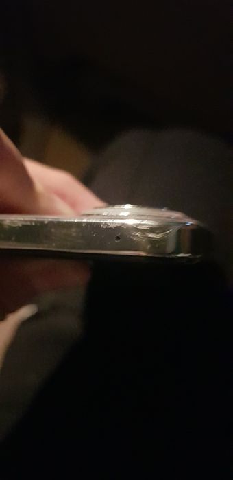 Продам Vivo v40 Lite