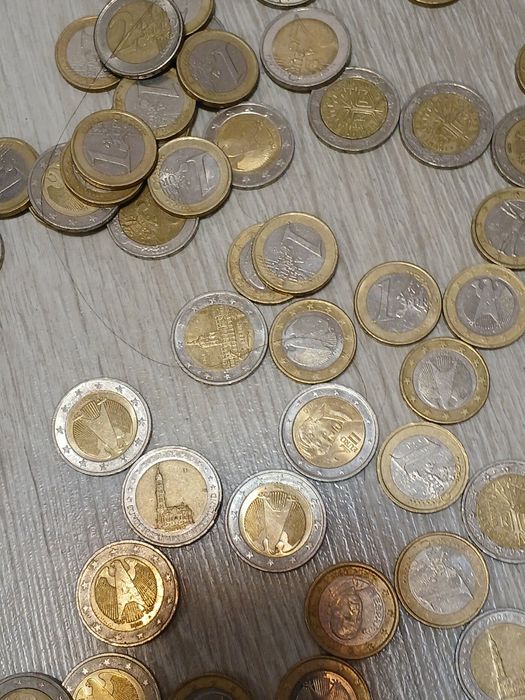 Monede 2 euro și 1 euro noi și vechi de colecție
