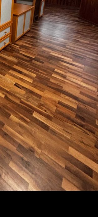 Циклене Лакиране Паркет София