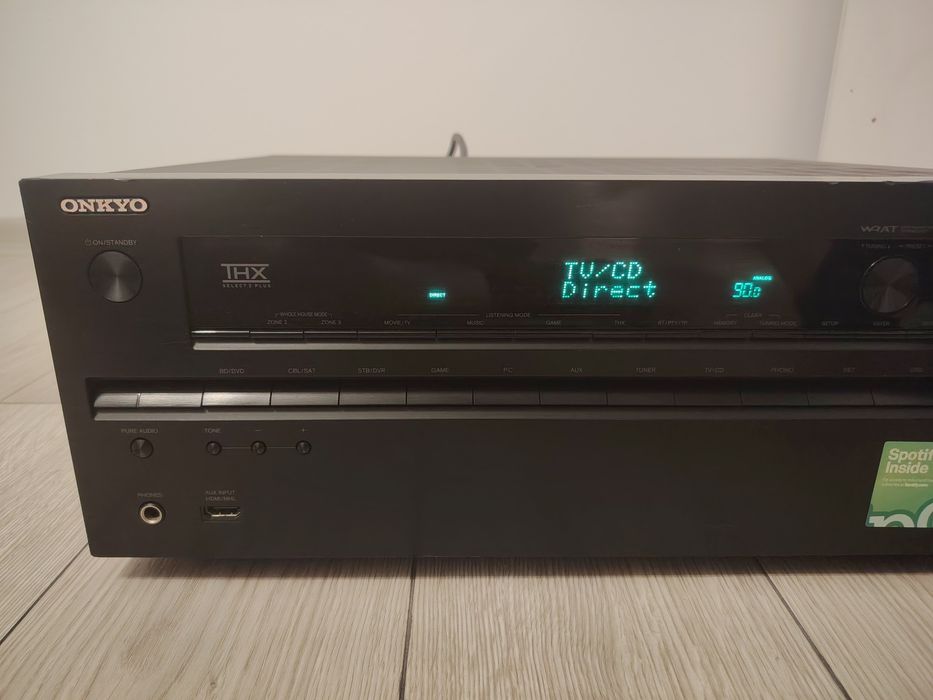 Onkyo Tx-NR 717 -