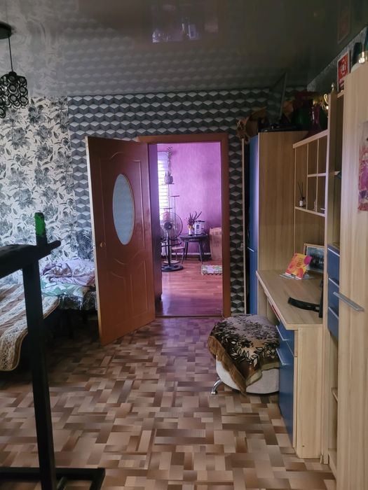 Дом/квартира(двор на 2 хозяина)