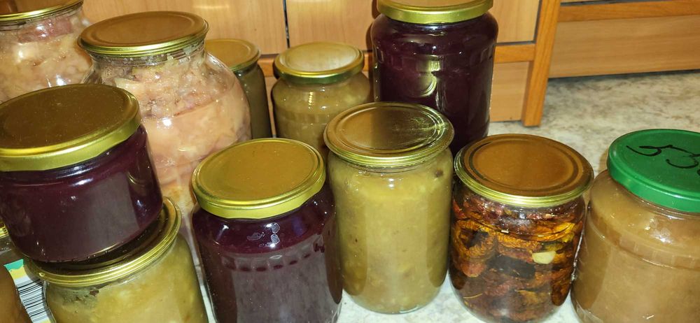 Продаю повидло домашнее.Дачные яблоки и сливы.