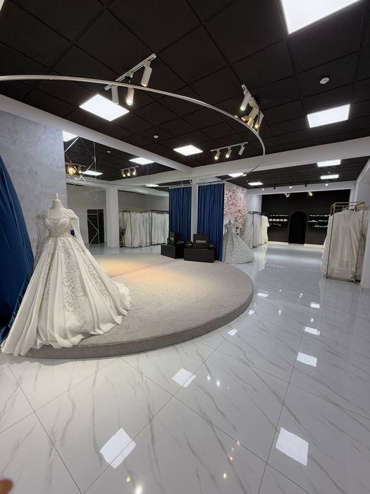 Sotiladi! Wedding/Beauty Salon. .