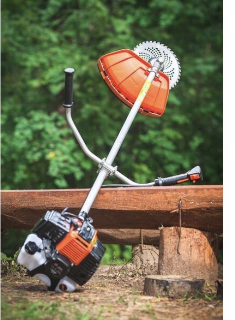 Продам тример на бегзине