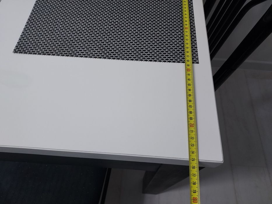 Vand Masa și scaune