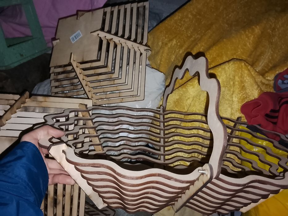 Корзины деревянные продам