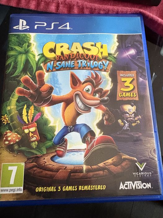 SpyroPS4  и  Crash игра 3 игри на 1 диск