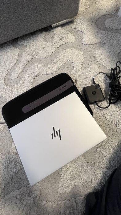 Laptop HP EliteBook 1040 G11