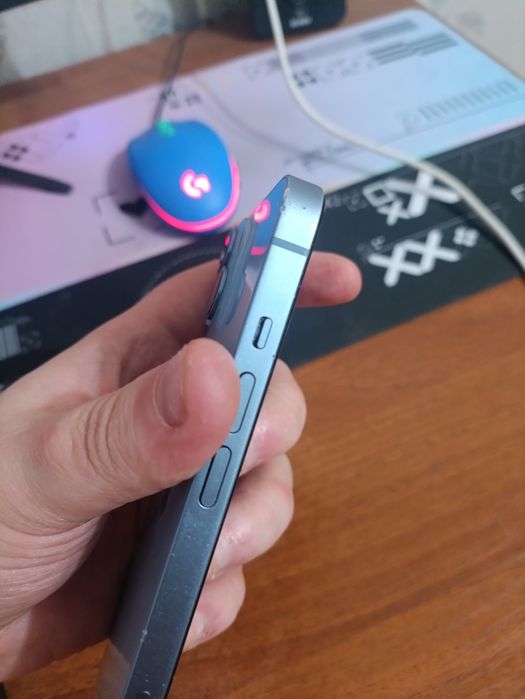 Обменяю айфон 14