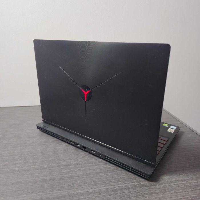 Igrovoy Lenovo Legion