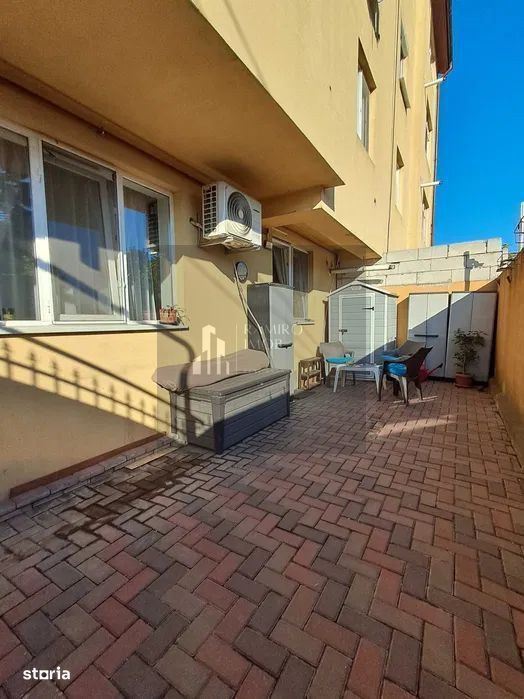 Apartament 2 camere, Aparatorii Patriei, curte proprie, centrala