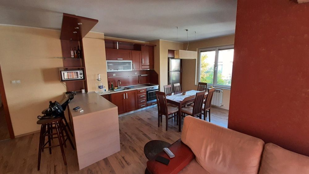 Продава се Тристаен апартамент в Пловдив, Кършияка - 108 кв.м за 1991 €/кв.м - Снимка #2