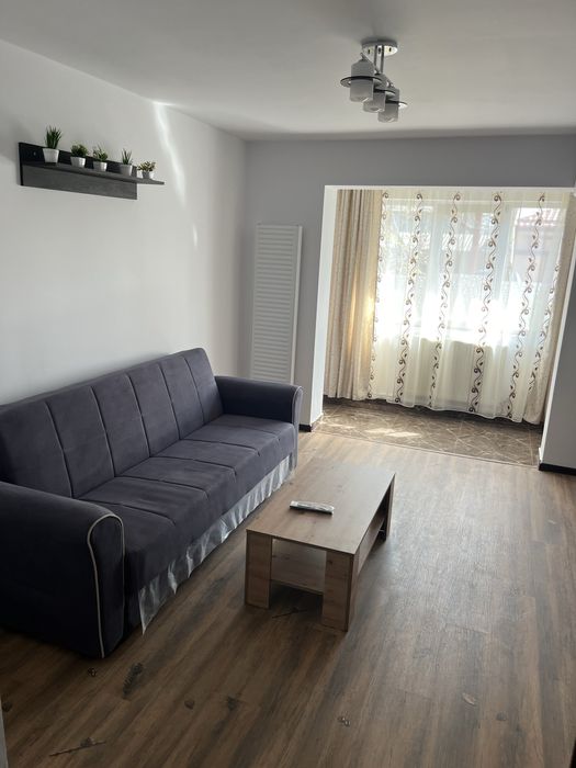 Apartament 2 camere de inchiriat recent renovat cu loc de parcare