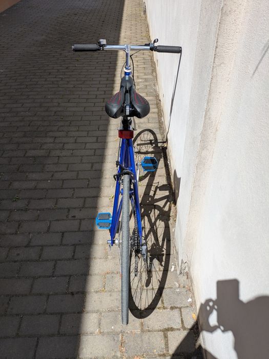 Bicicleta cursiera Giant