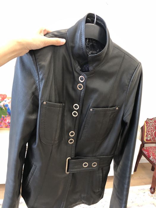 Кожаная куртка женская
